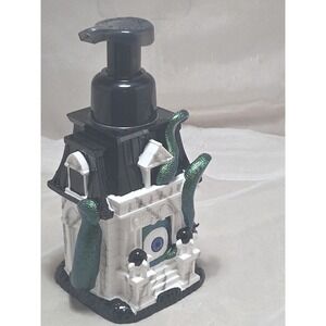 Bath Body Works‎ Haunted House Soap Dispenser Halloween Spooky Decor